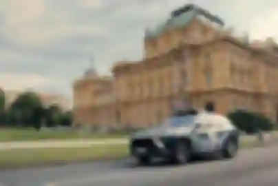 Uber uvodi robotaksije u Zagreb