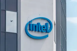 Intel gradi najveći svjetski neuromorfni sustav