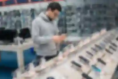 Europske isporuke mobitela pale za 10 posto