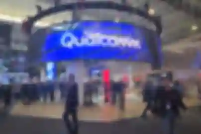 Qualcomm razvija prilagođene AI čipove za AWS